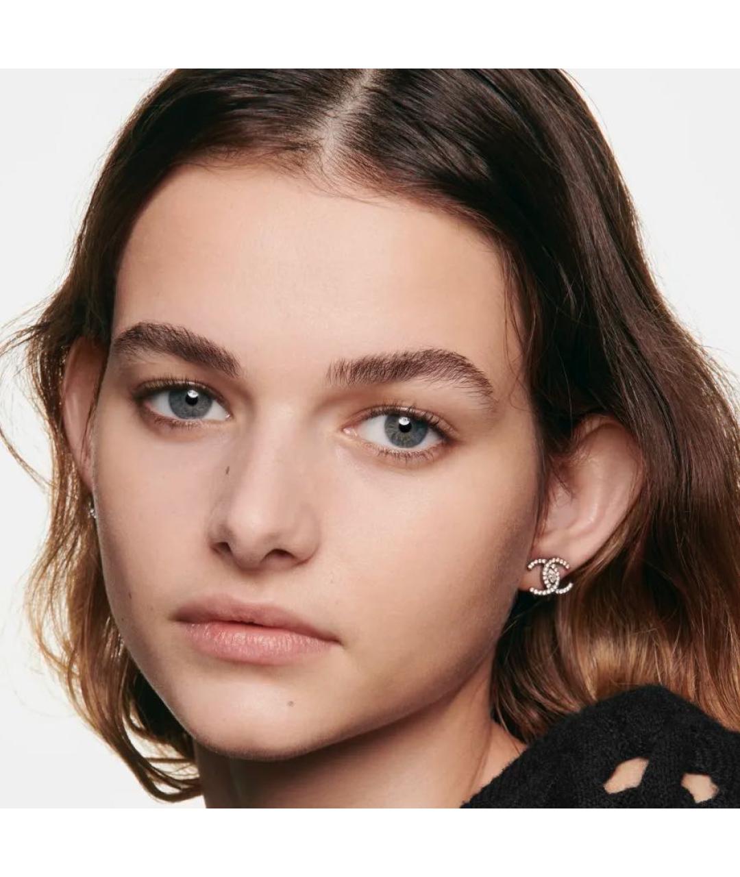 CHANEL BEAUTY Тональное средство, фото 2