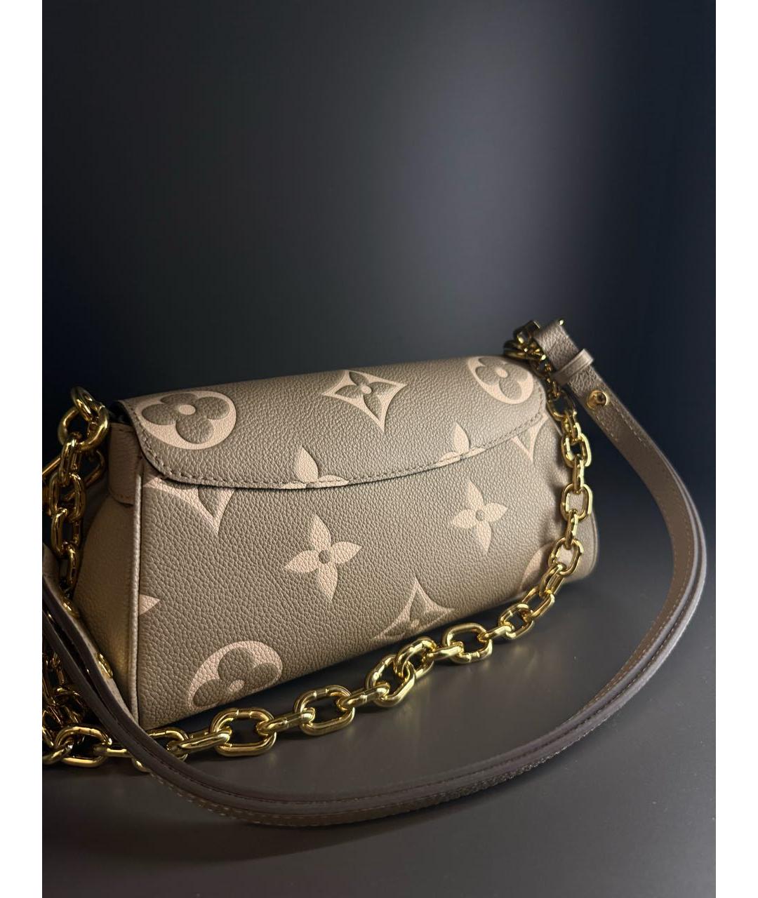 LOUIS VUITTON Бежевая кожаная сумка через плечо, фото 3