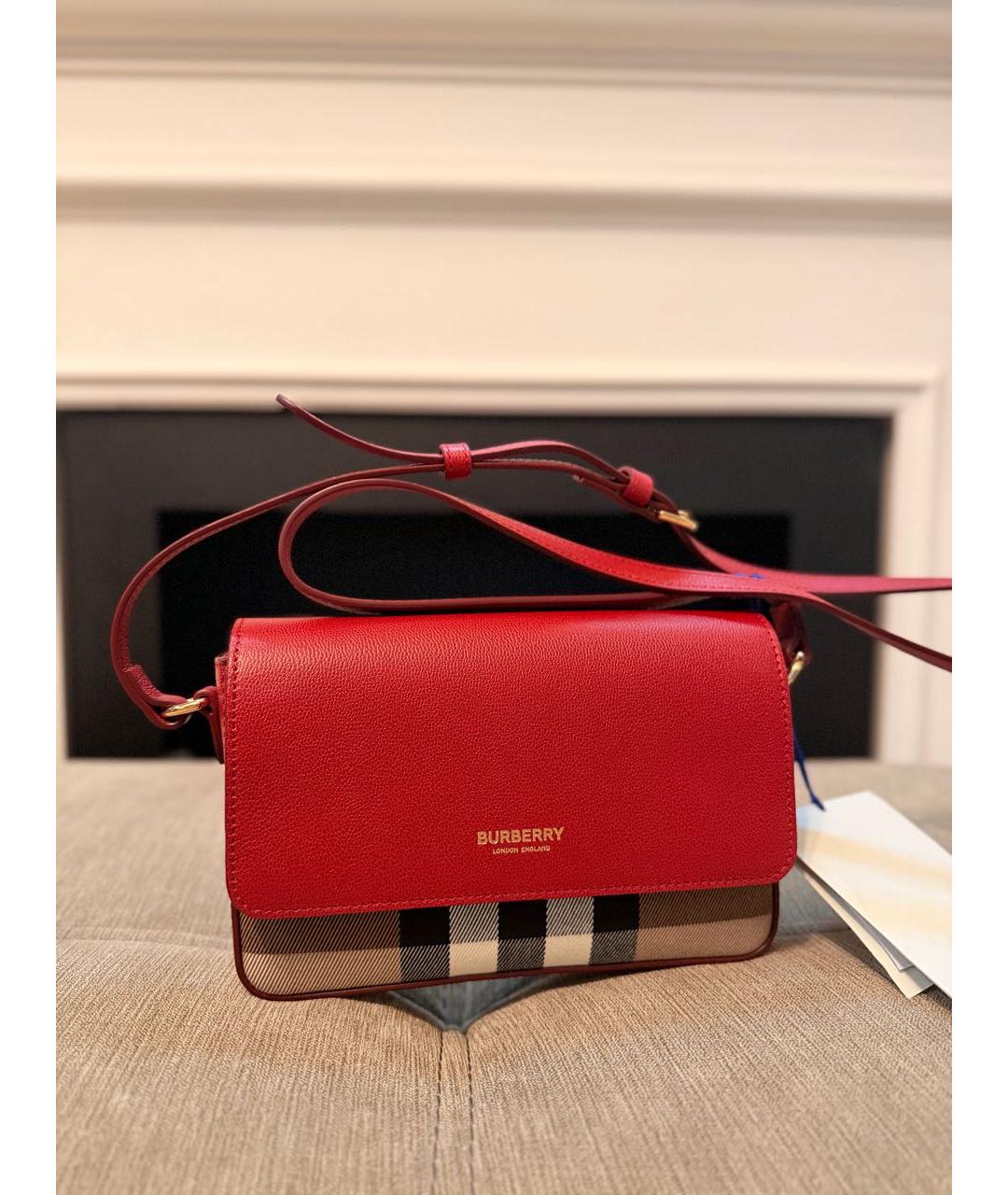 BURBERRY Красная кожаная сумка через плечо, фото 3