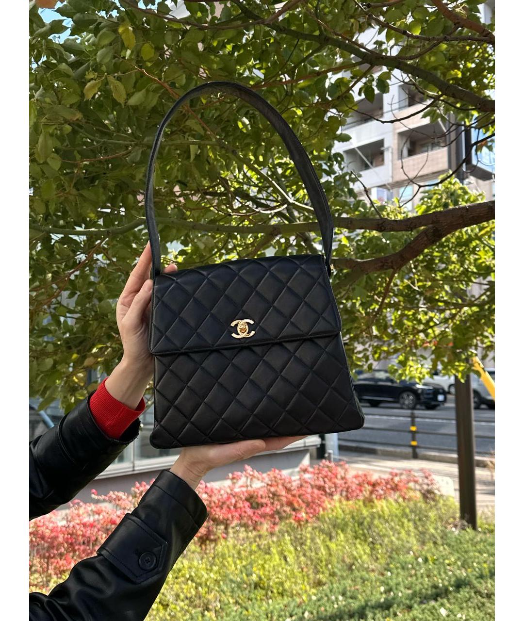 CHANEL Черная кожаная сумка через плечо, фото 6