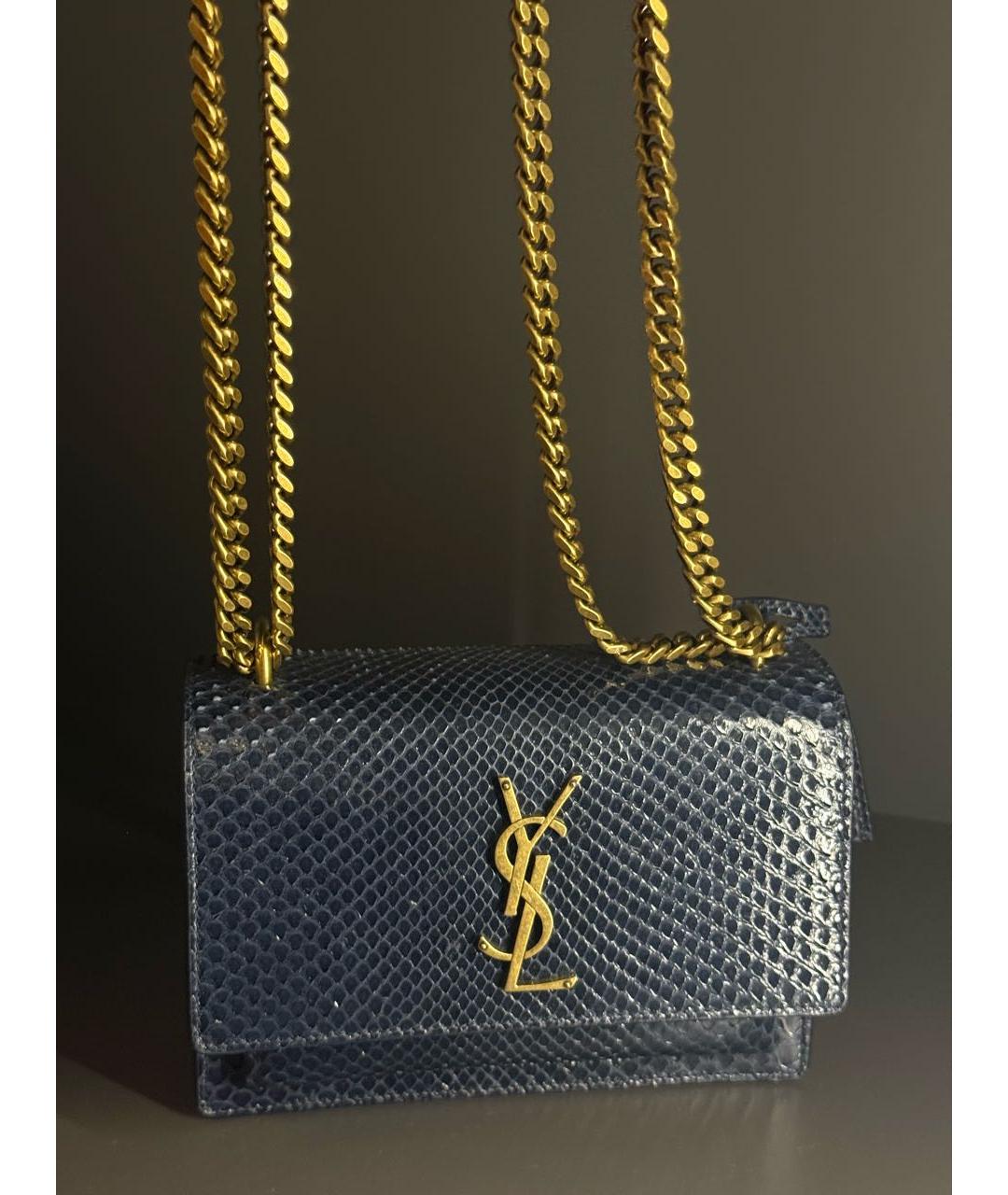 SAINT LAURENT Темно-синяя сумка через плечо из экзотической кожи, фото 5