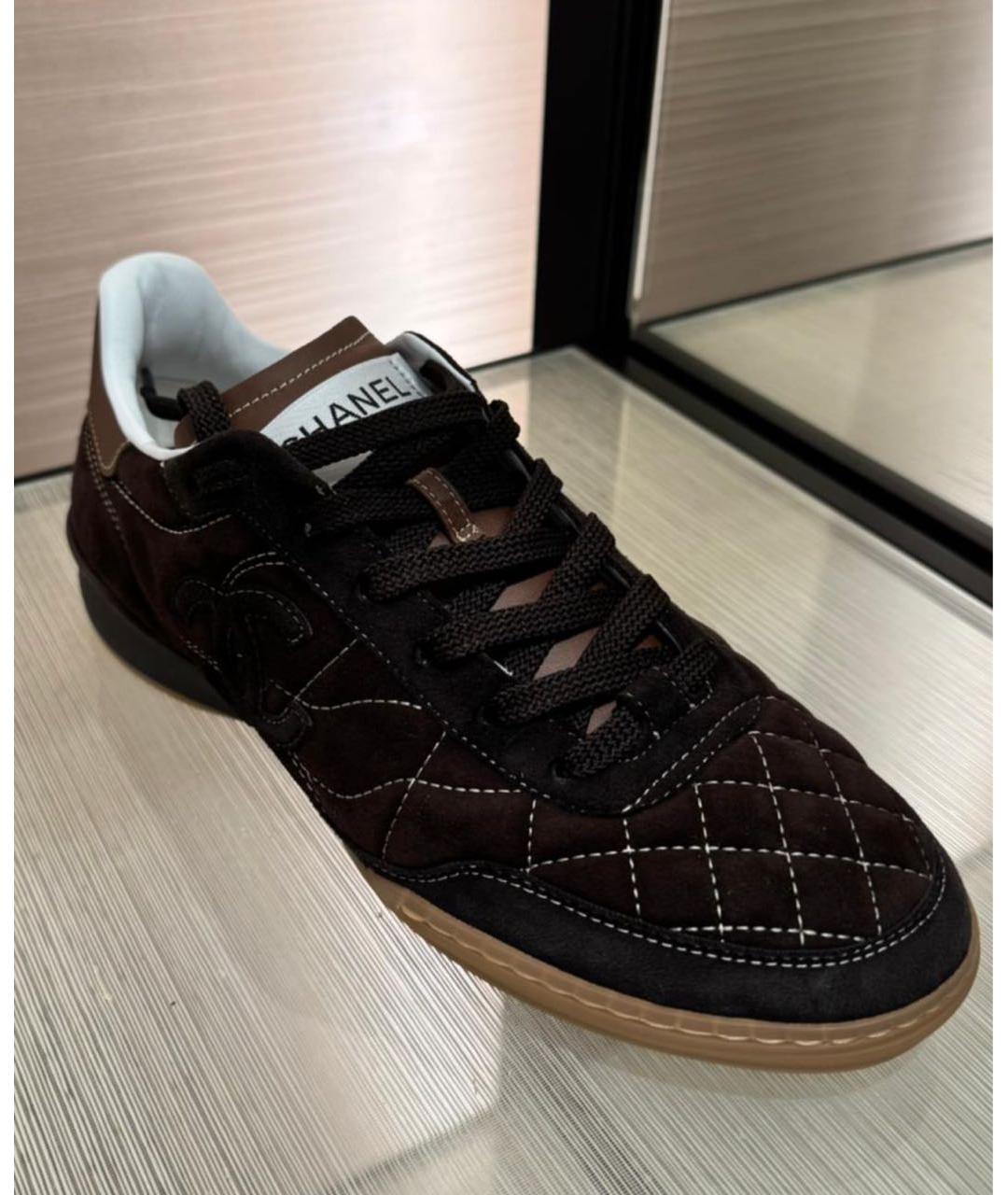 CHANEL Коричневые замшевые кеды, фото 5