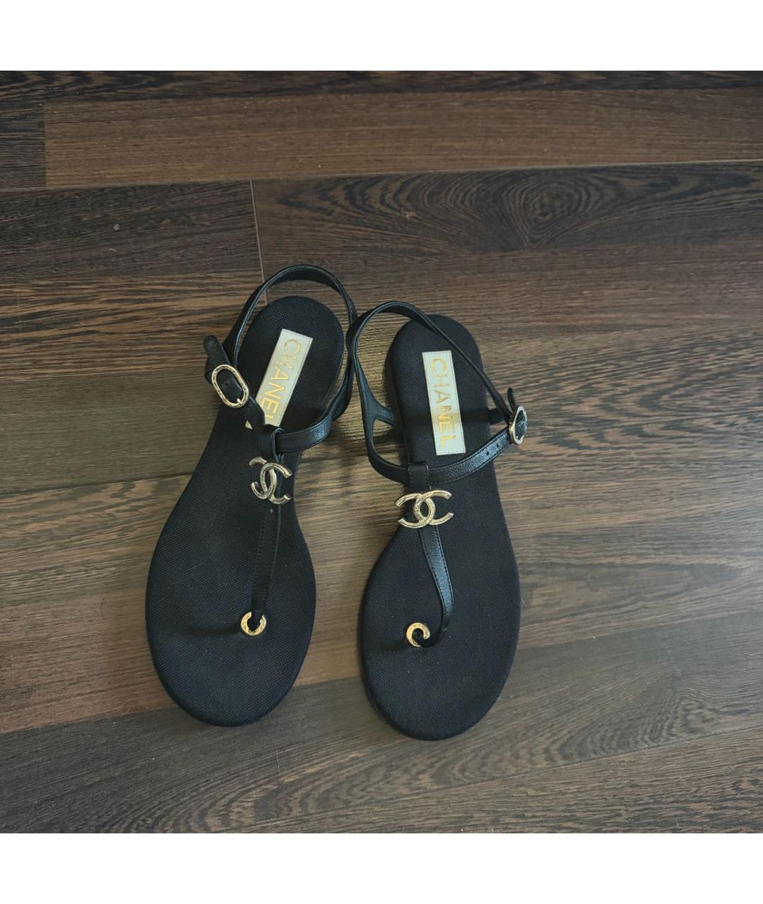 CHANEL Черные босоножки, фото 2