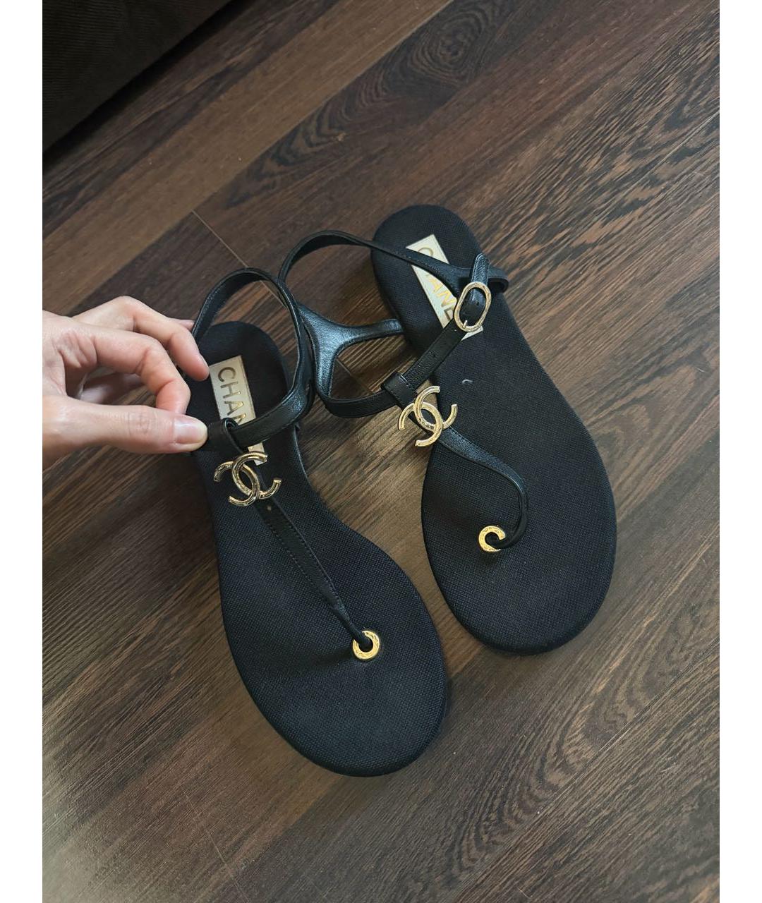 CHANEL Черные босоножки, фото 5