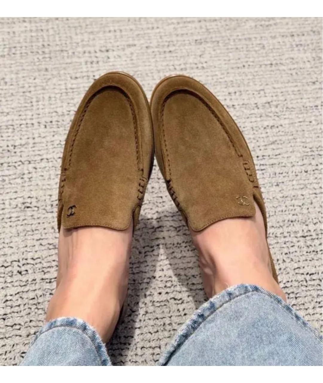 CHANEL Коричневые замшевые мюли, фото 3