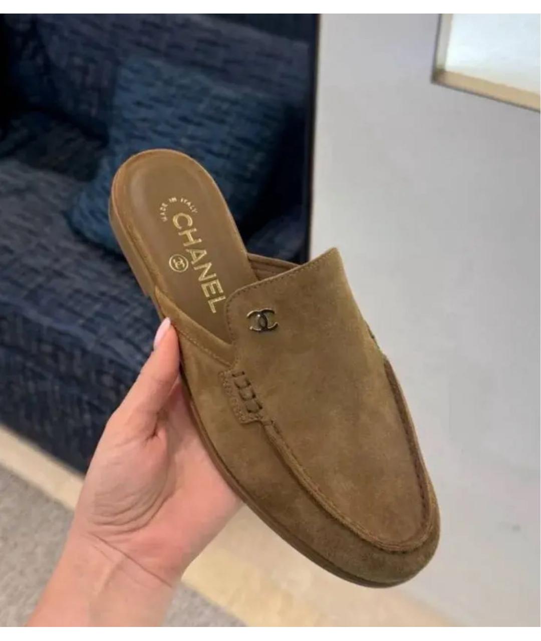 CHANEL Коричневые замшевые мюли, фото 7