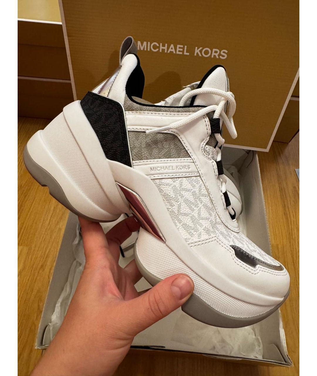 MICHAEL KORS Серые кожаные кроссовки, фото 2