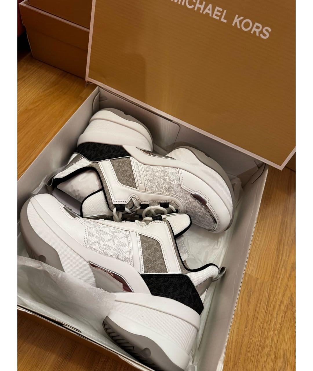 MICHAEL KORS Серые кожаные кроссовки, фото 5