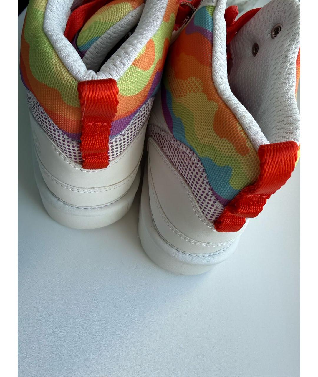 UGG AUSTRALIA Белые кроссовки, фото 3