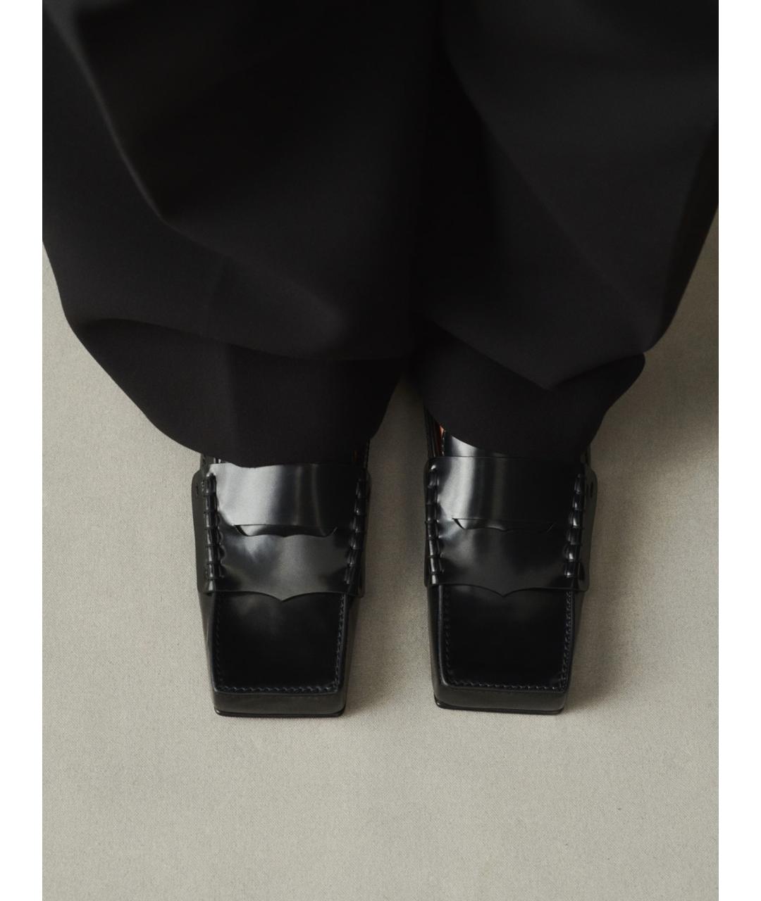 JACQUEMUS Черные кожаные лоферы, фото 2