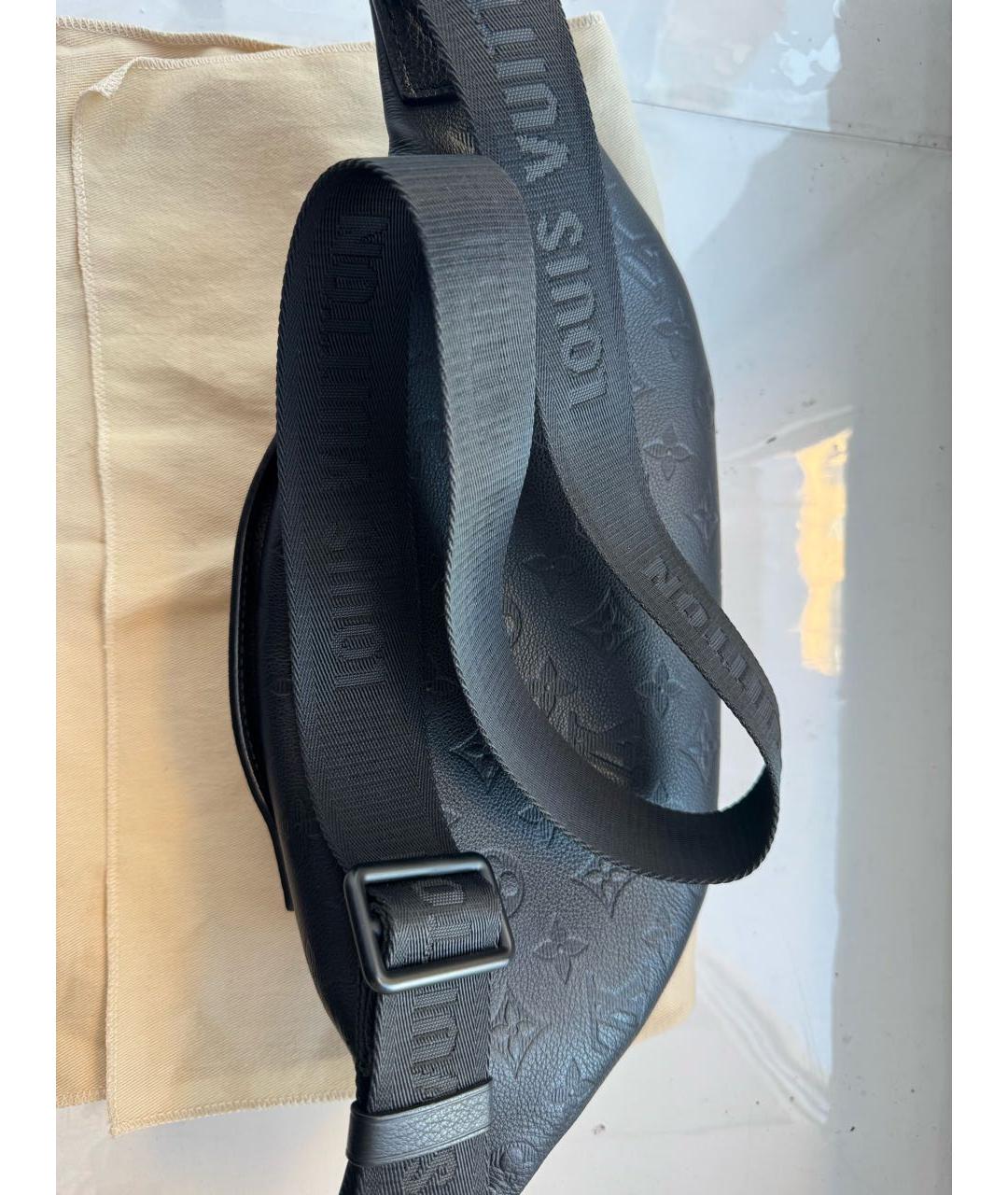 LOUIS VUITTON Черная кожаная поясная сумка, фото 5