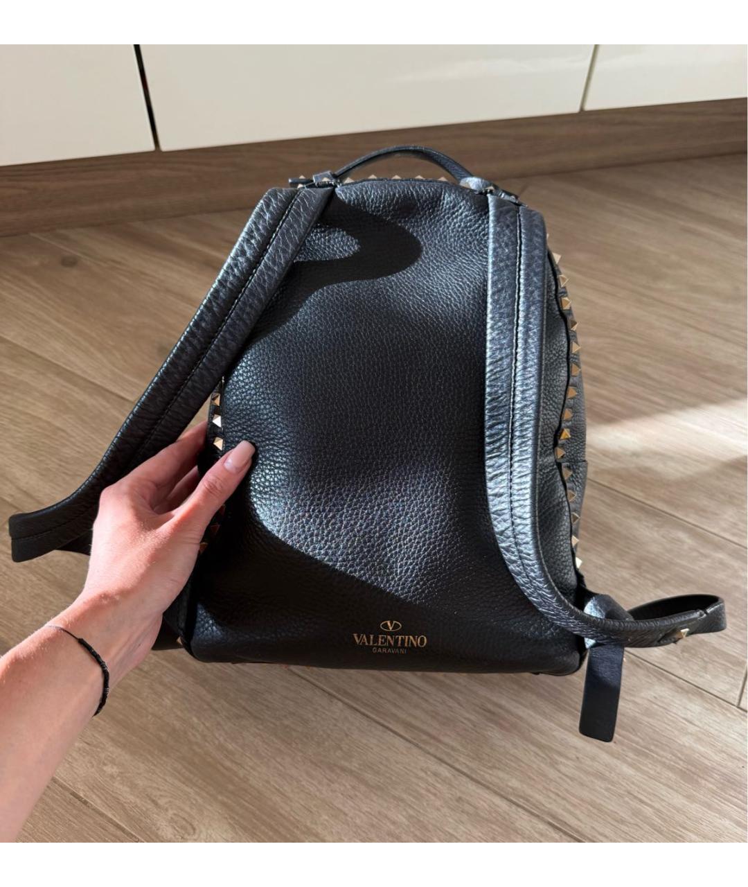 VALENTINO Черный рюкзак из лакированной кожи, фото 4