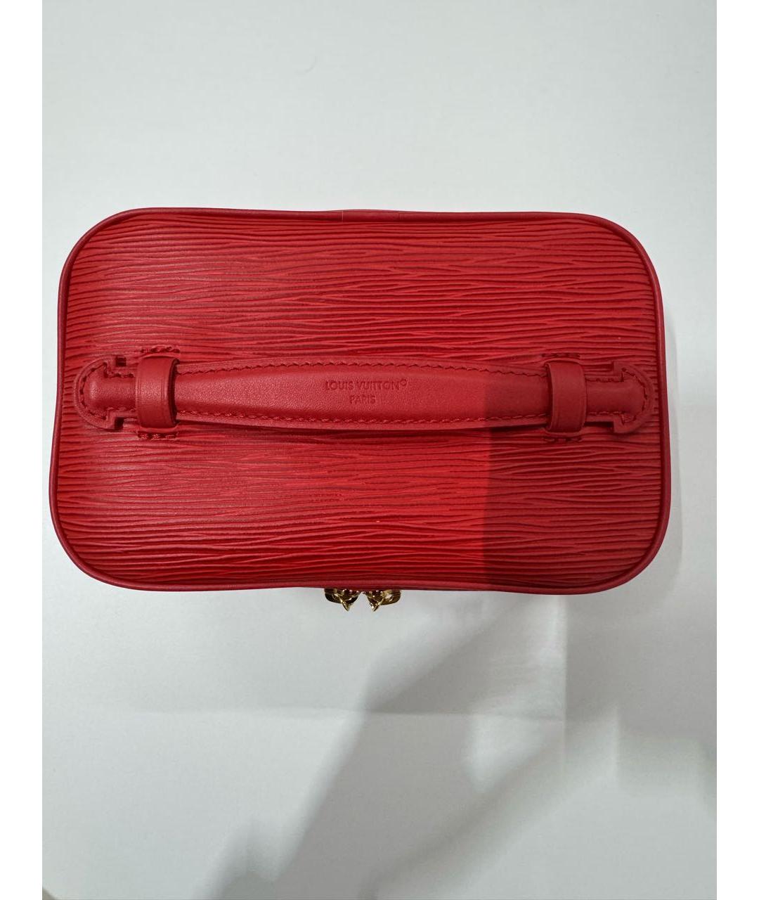 LOUIS VUITTON Красная кожаная косметичка, фото 3