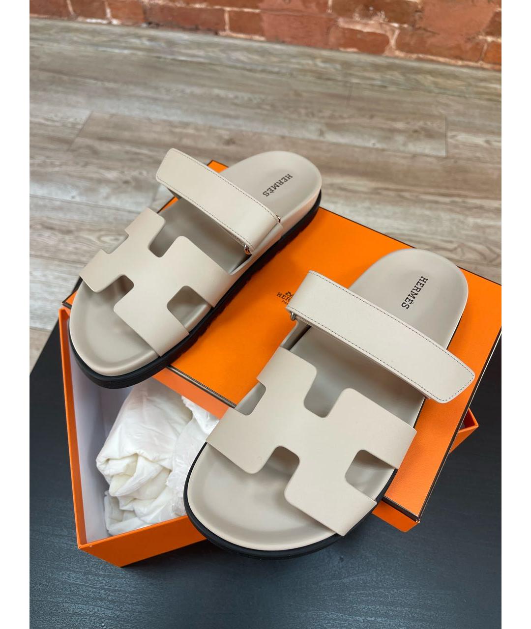 HERMES Бежевые кожаные сандалии, фото 2