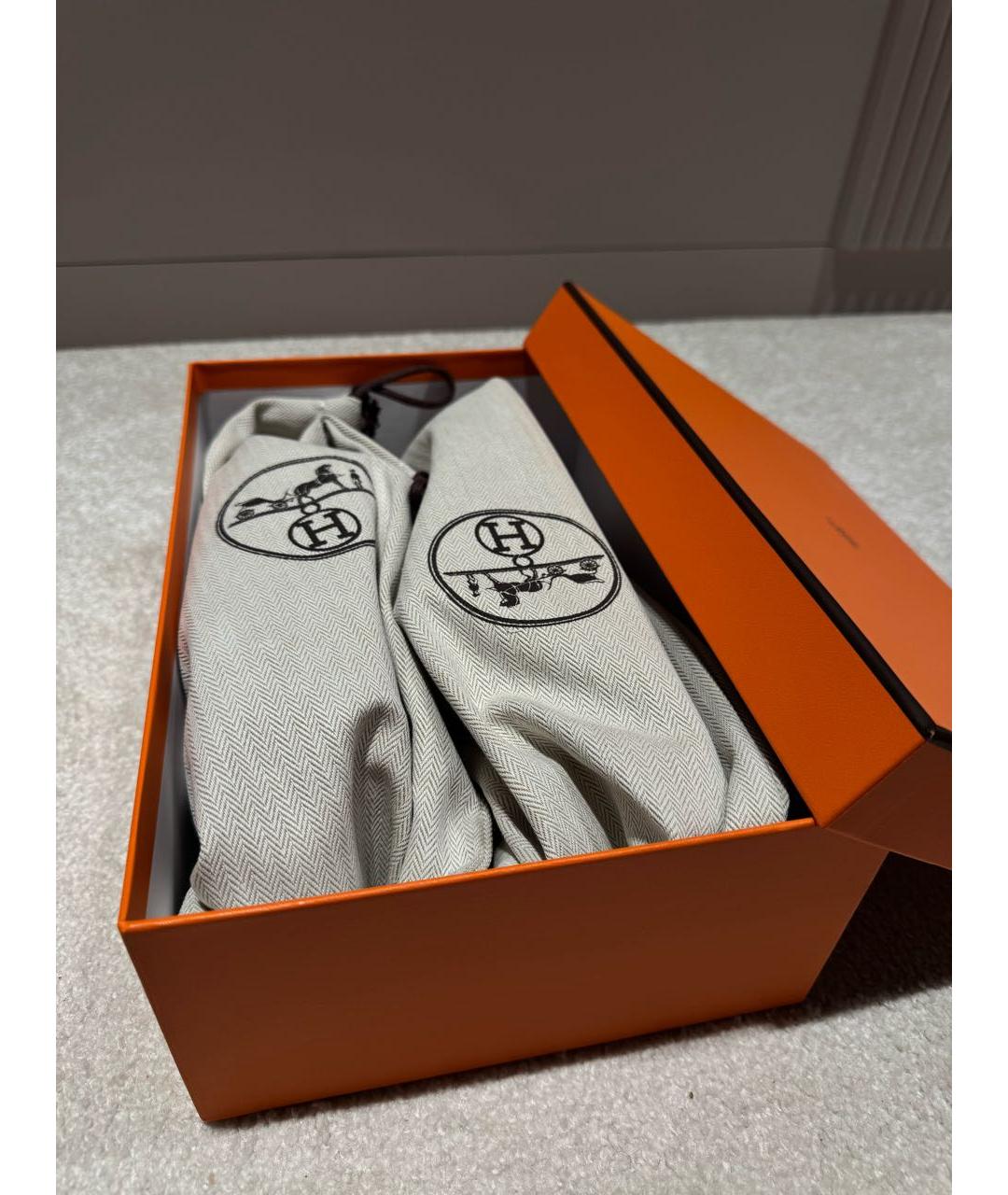 HERMES Коричневые замшевые шлепанцы, фото 4