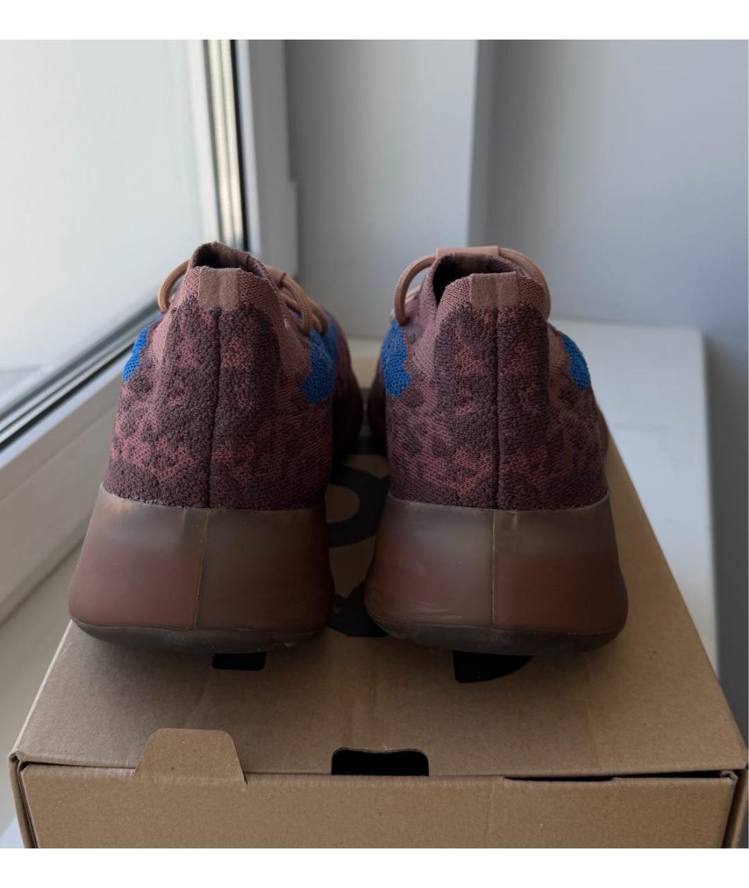 ADIDAS YEEZY Коричневые текстильные кроссовки, фото 4