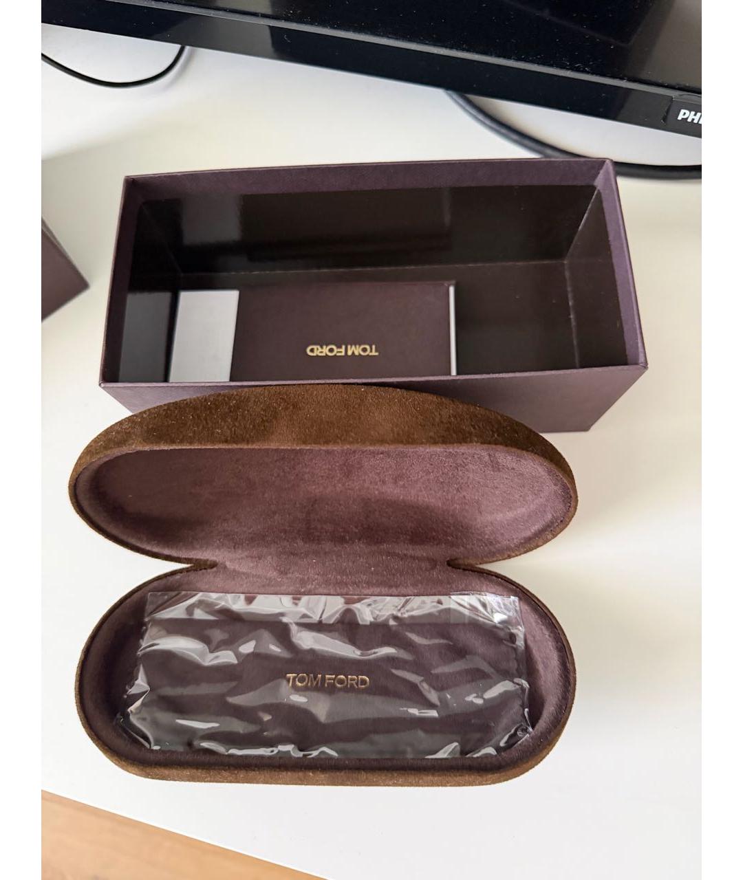 TOM FORD Черные пластиковые солнцезащитные очки, фото 5