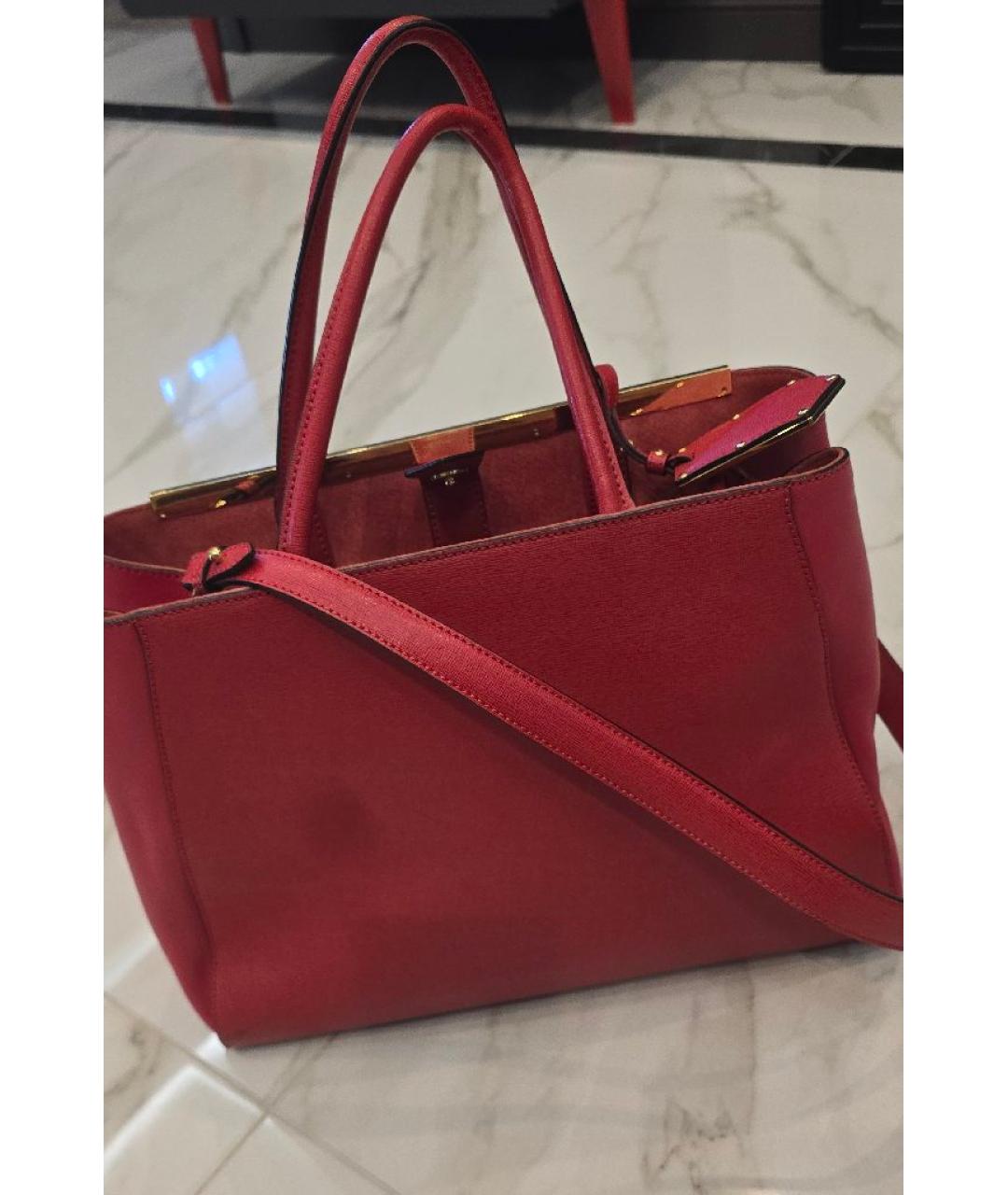 FENDI Красная кожаная сумка с короткими ручками, фото 3