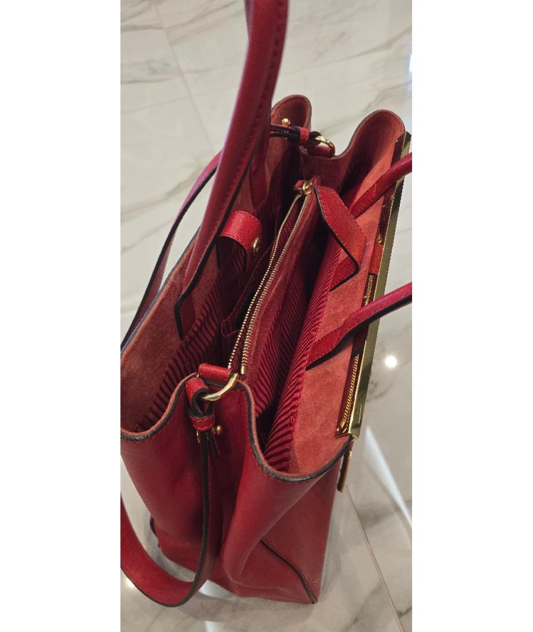 FENDI Красная кожаная сумка с короткими ручками, фото 4