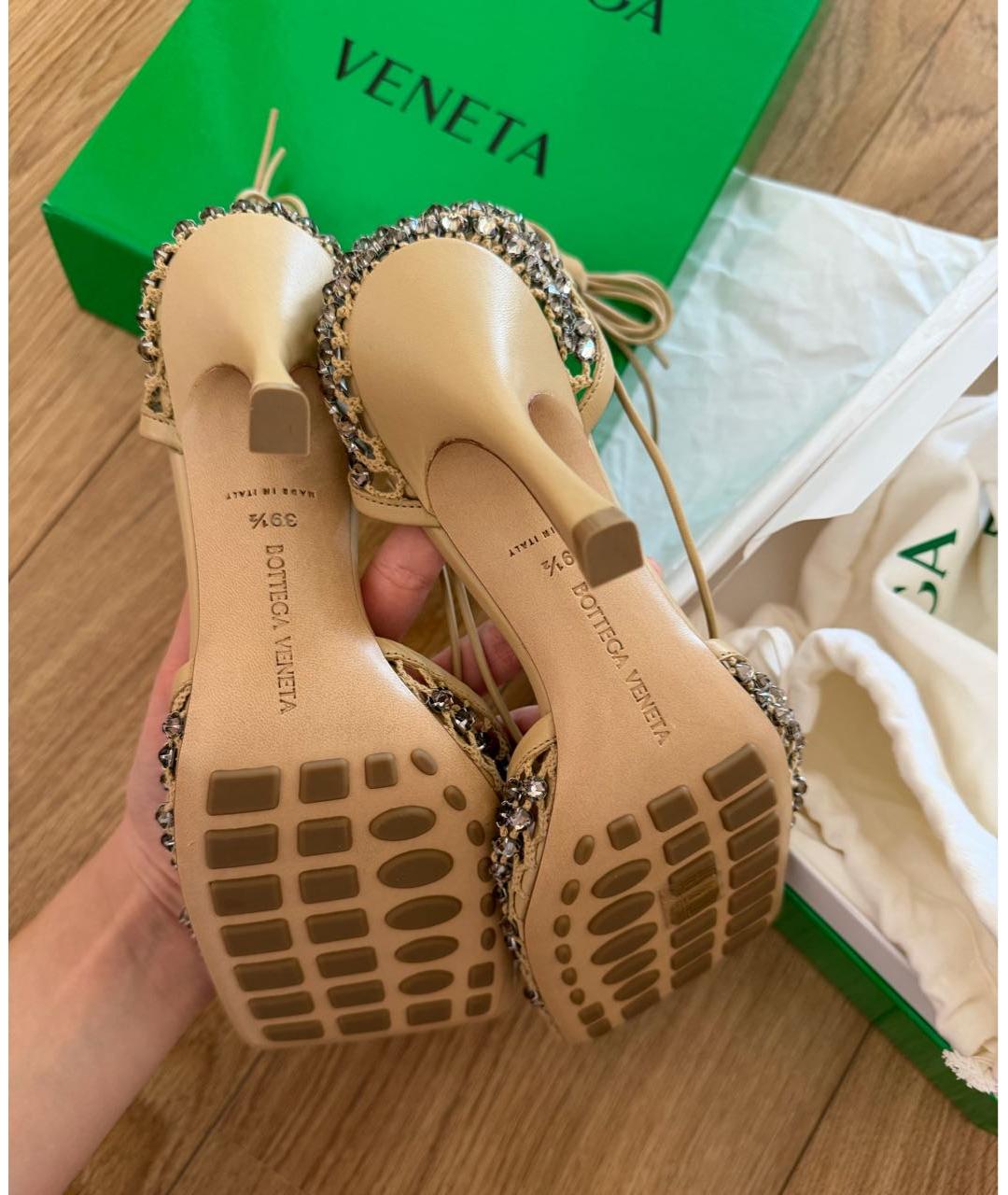 BOTTEGA VENETA Бежевые кожаные туфли, фото 6