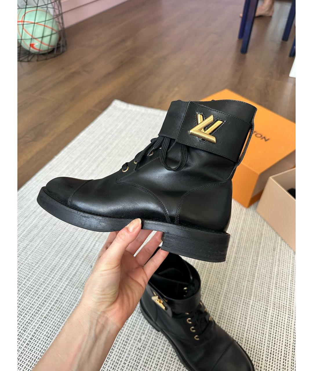 LOUIS VUITTON Черные кожаные ботинки, фото 5