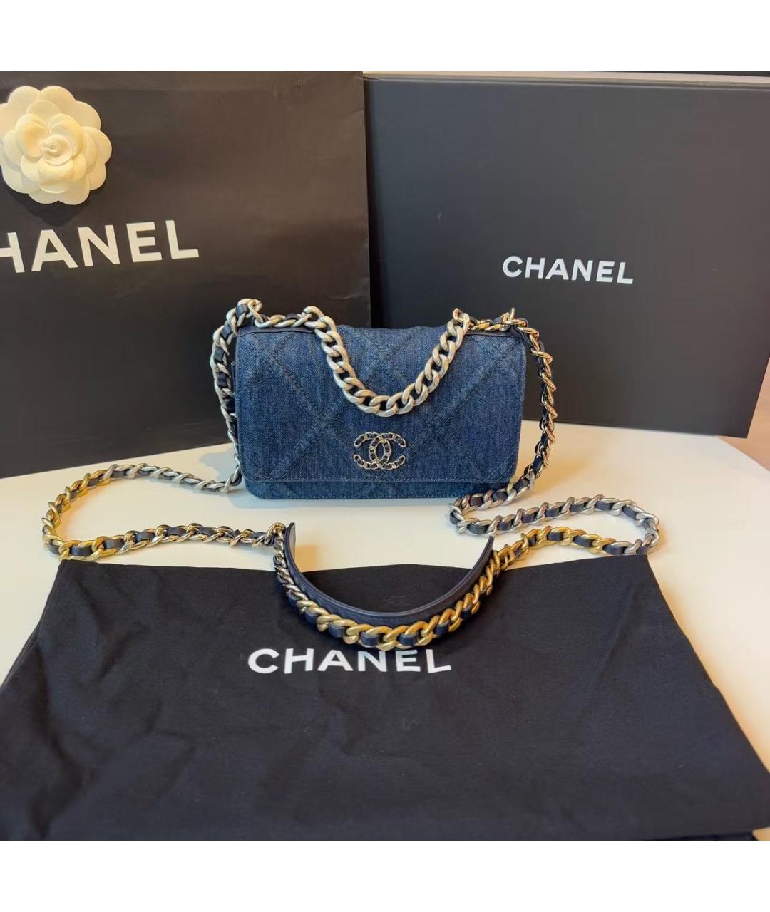 CHANEL Голубая сумка через плечо, фото 2