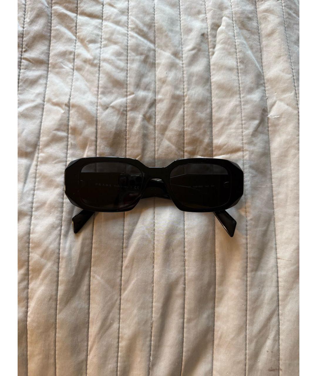 PRADA Черные пластиковые солнцезащитные очки, фото 9