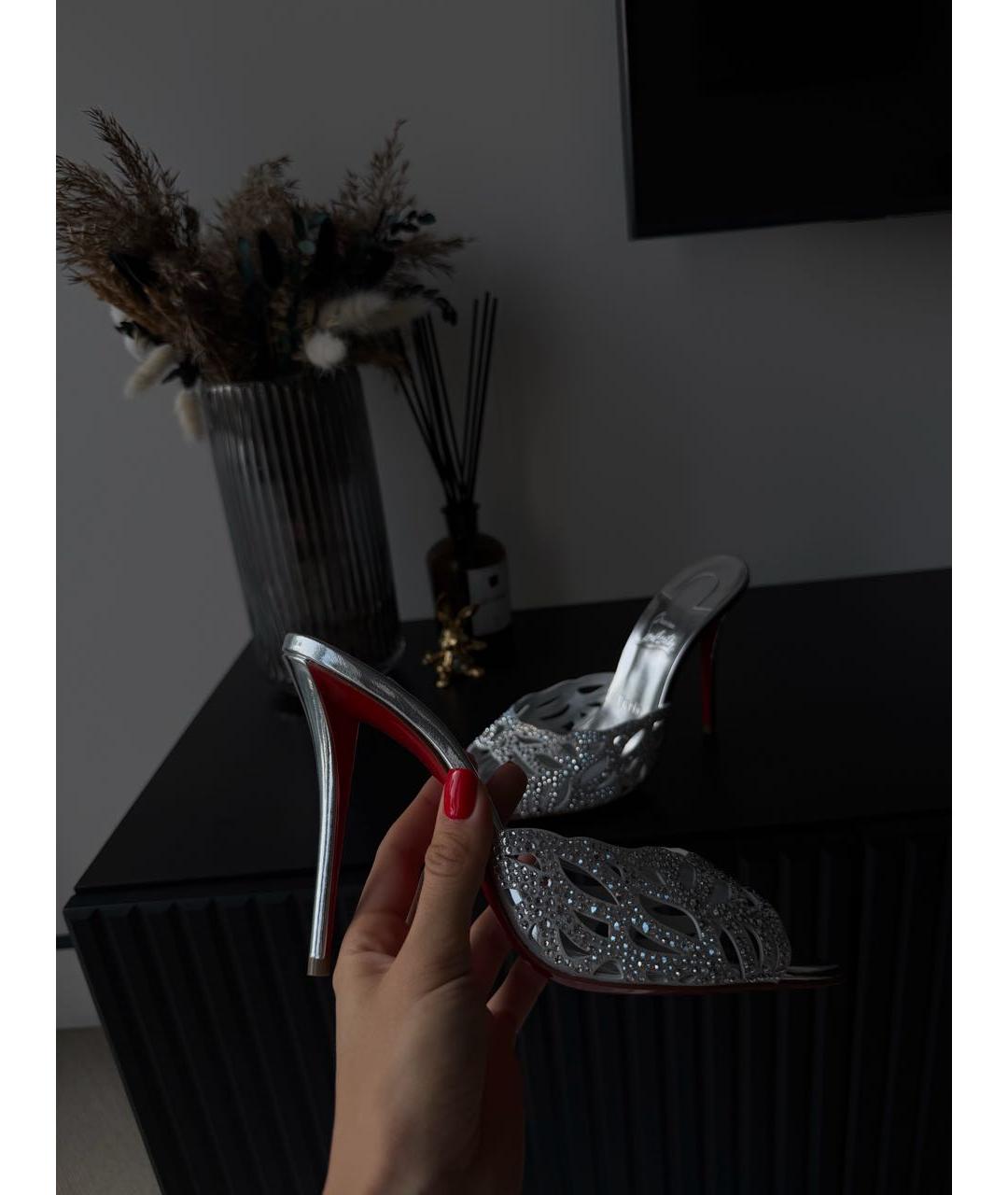 CHRISTIAN LOUBOUTIN Серебряные босоножки, фото 5