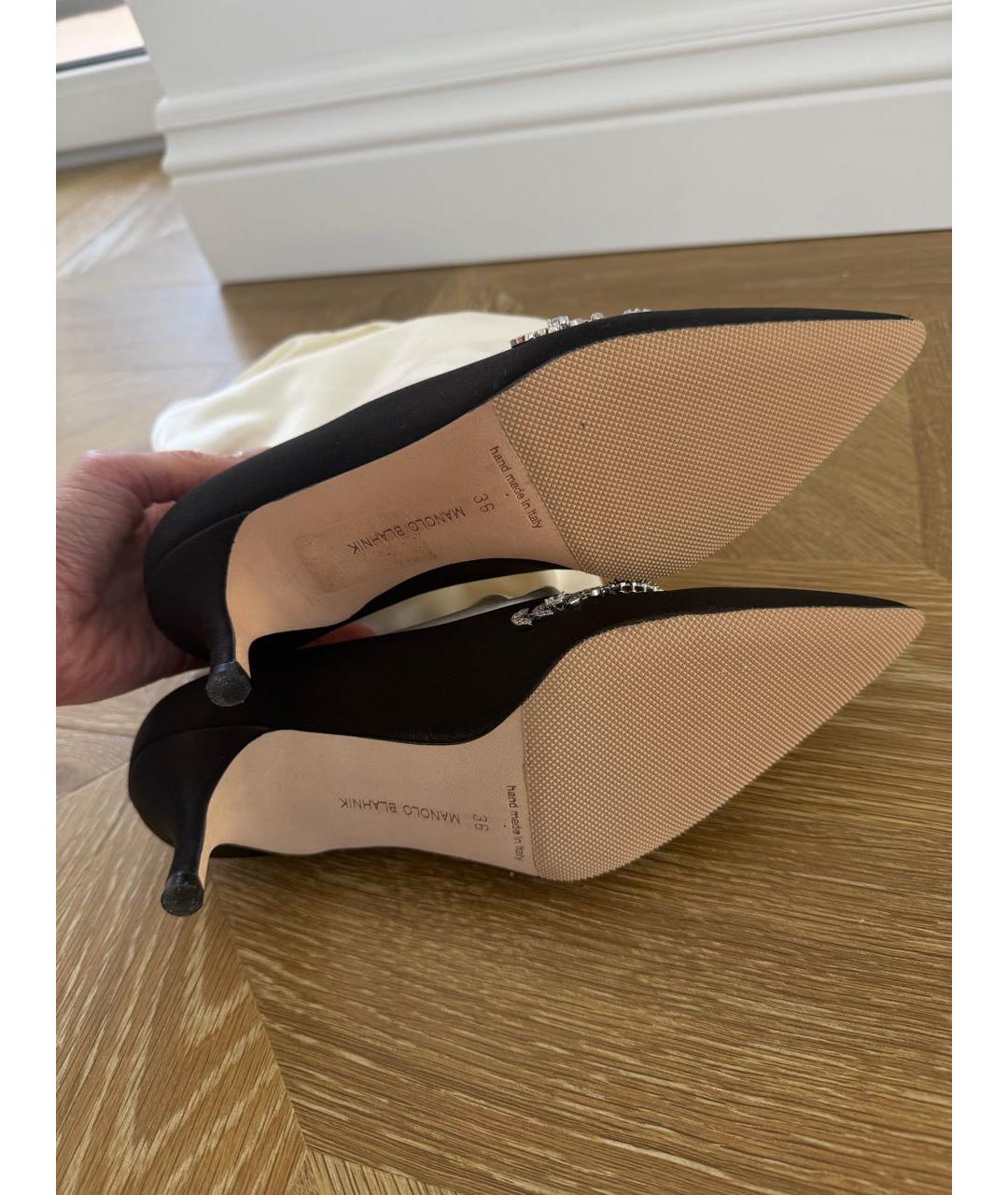 MANOLO BLAHNIK Белые текстильные ботильоны, фото 5