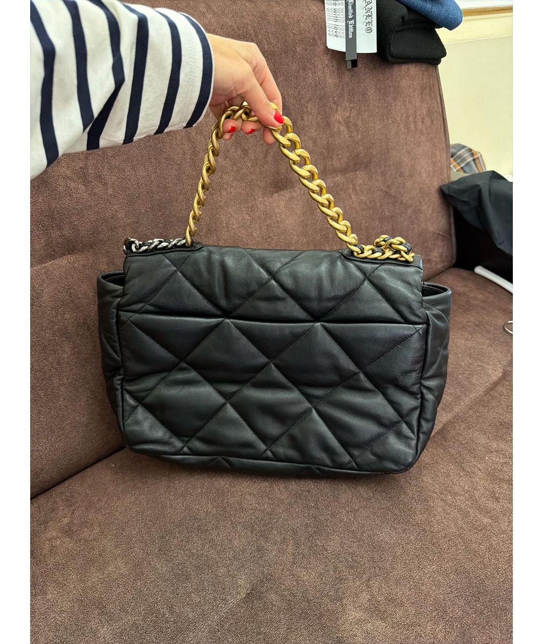 CHANEL Черная кожаная сумка через плечо, фото 3