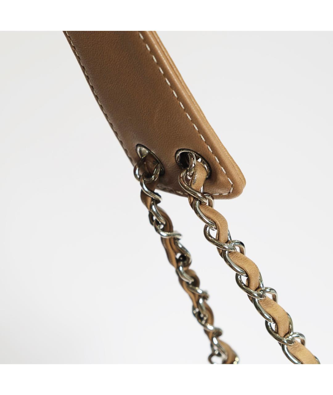 CHANEL Бежевая кожаная сумка с короткими ручками, фото 5