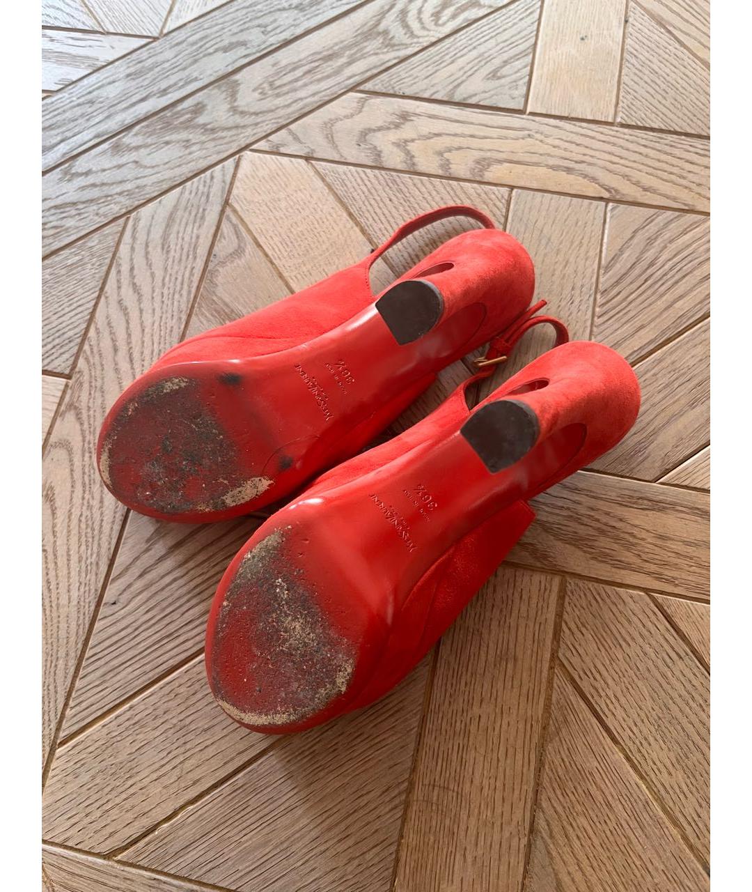SAINT LAURENT Красные замшевые босоножки, фото 4
