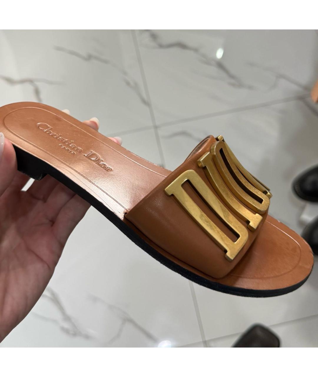 CHRISTIAN DIOR Коричневые кожаные шлепанцы, фото 8