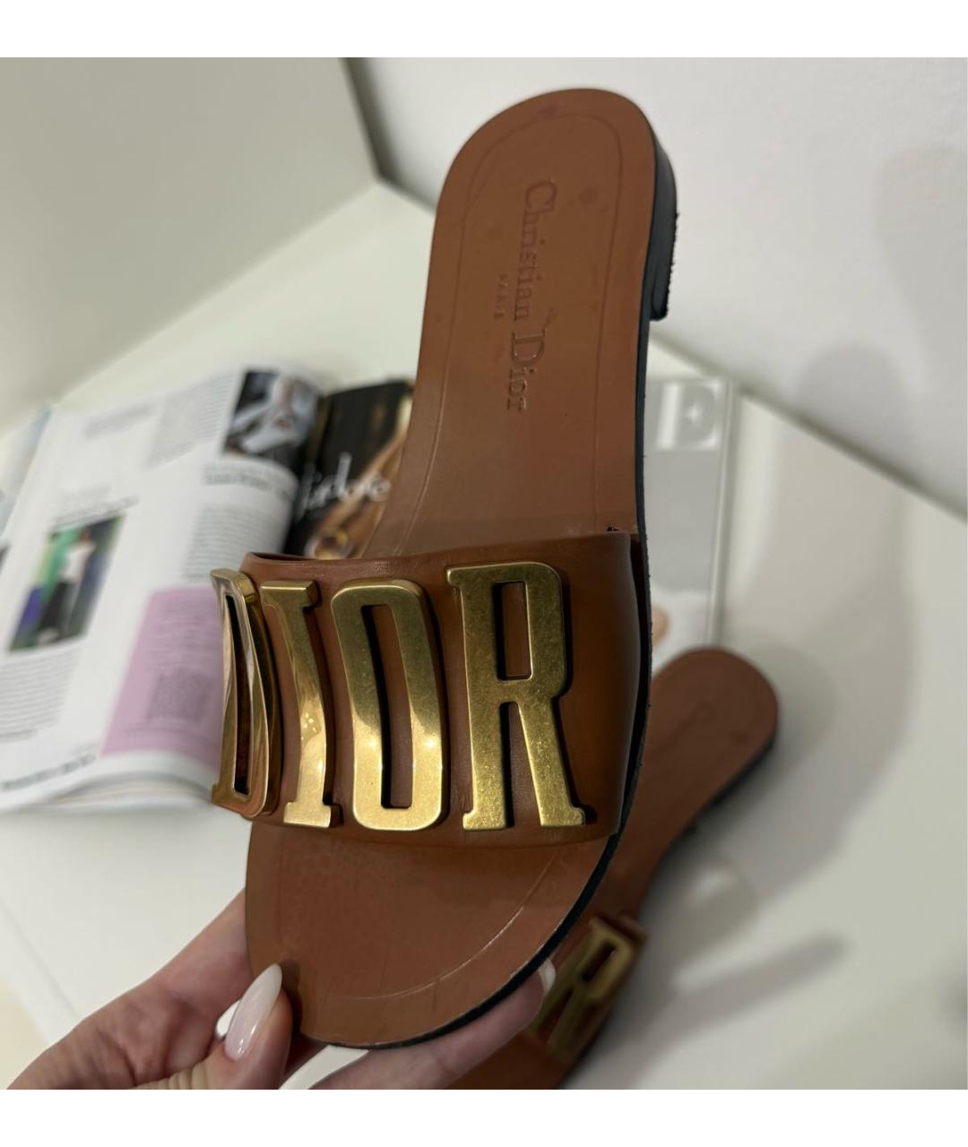 CHRISTIAN DIOR Коричневые кожаные шлепанцы, фото 4