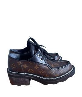 LOUIS VUITTON Туфли