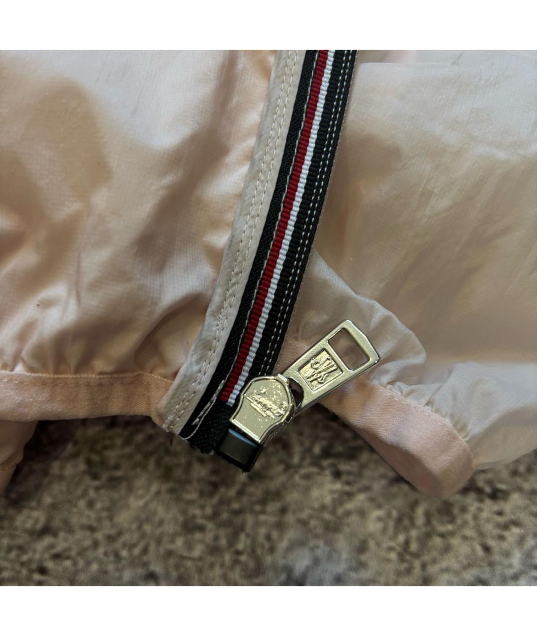 MONCLER Коралловая полиамидовая куртка, фото 6