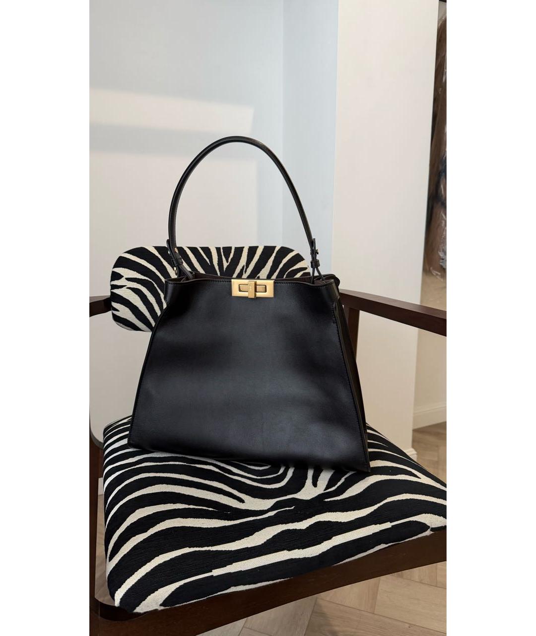 FENDI Черная кожаная сумка с короткими ручками, фото 4