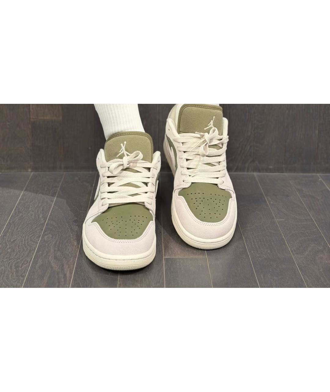 JORDAN Белые замшевые низкие кроссовки / кеды, фото 2