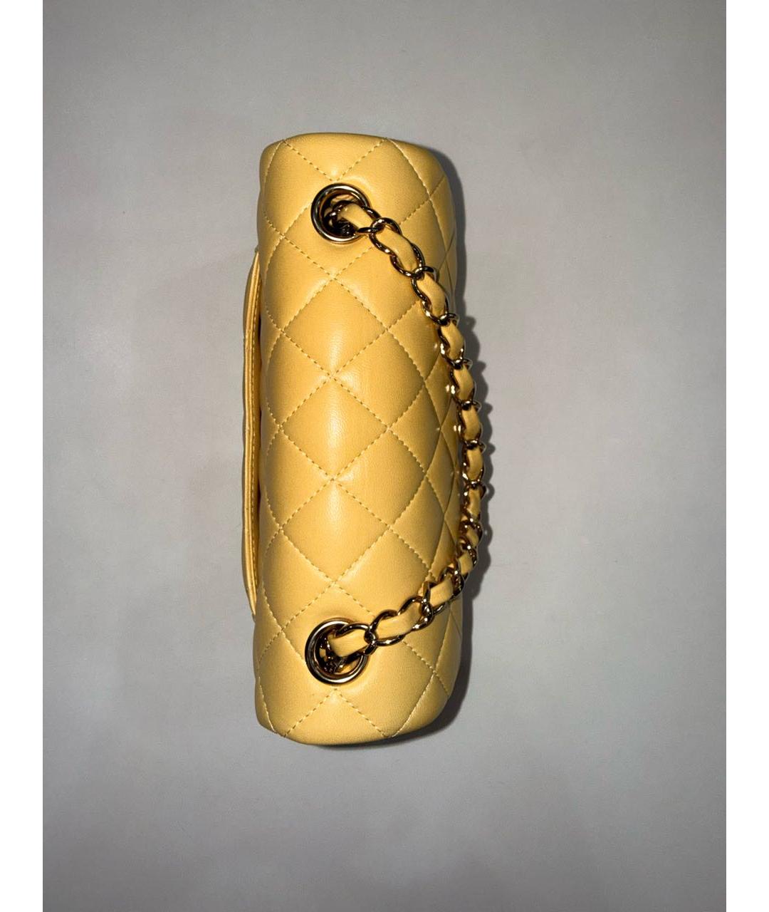 CHANEL Горчичная кожаная сумка через плечо, фото 8