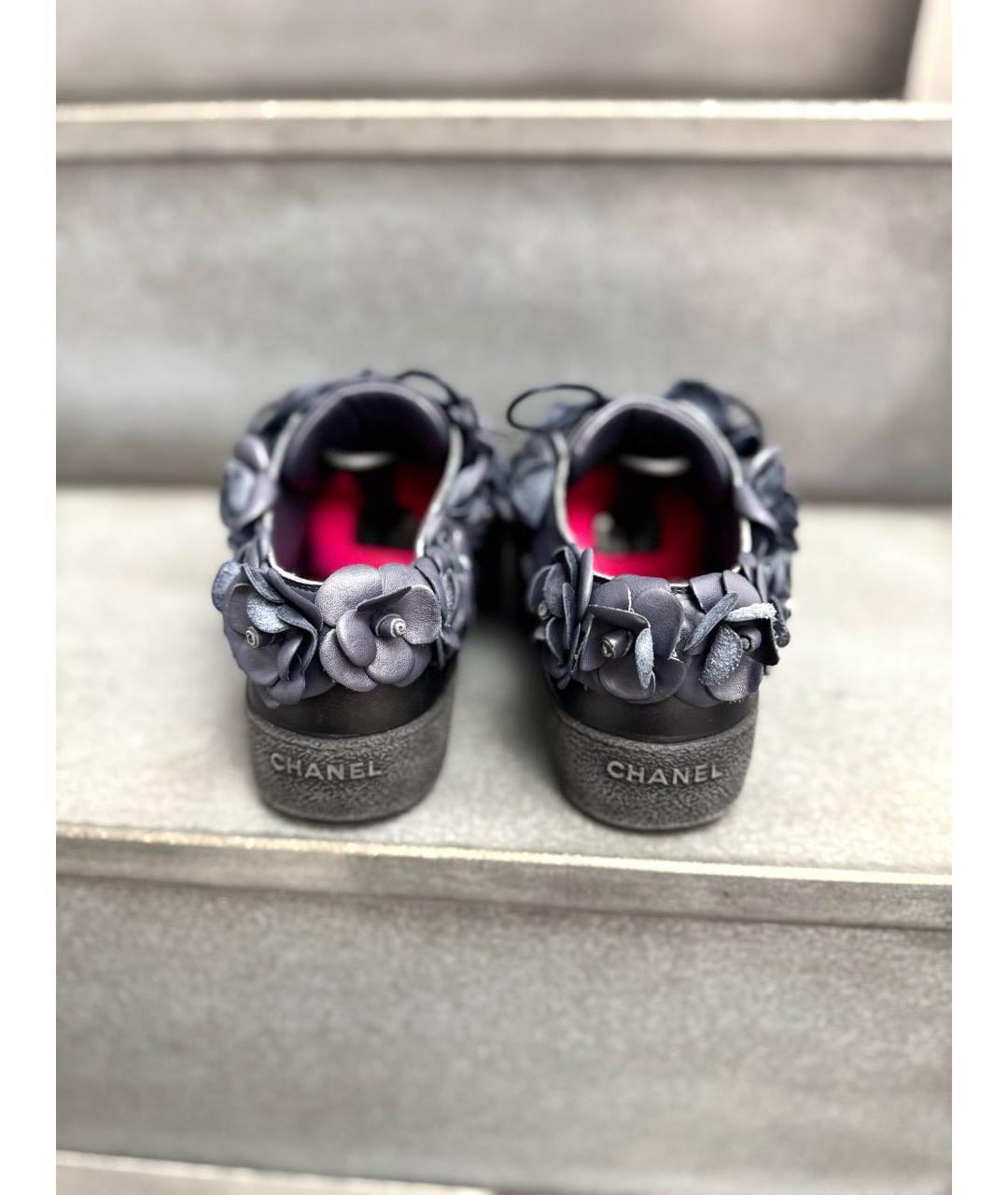 CHANEL Темно-синие кожаные кеды, фото 4