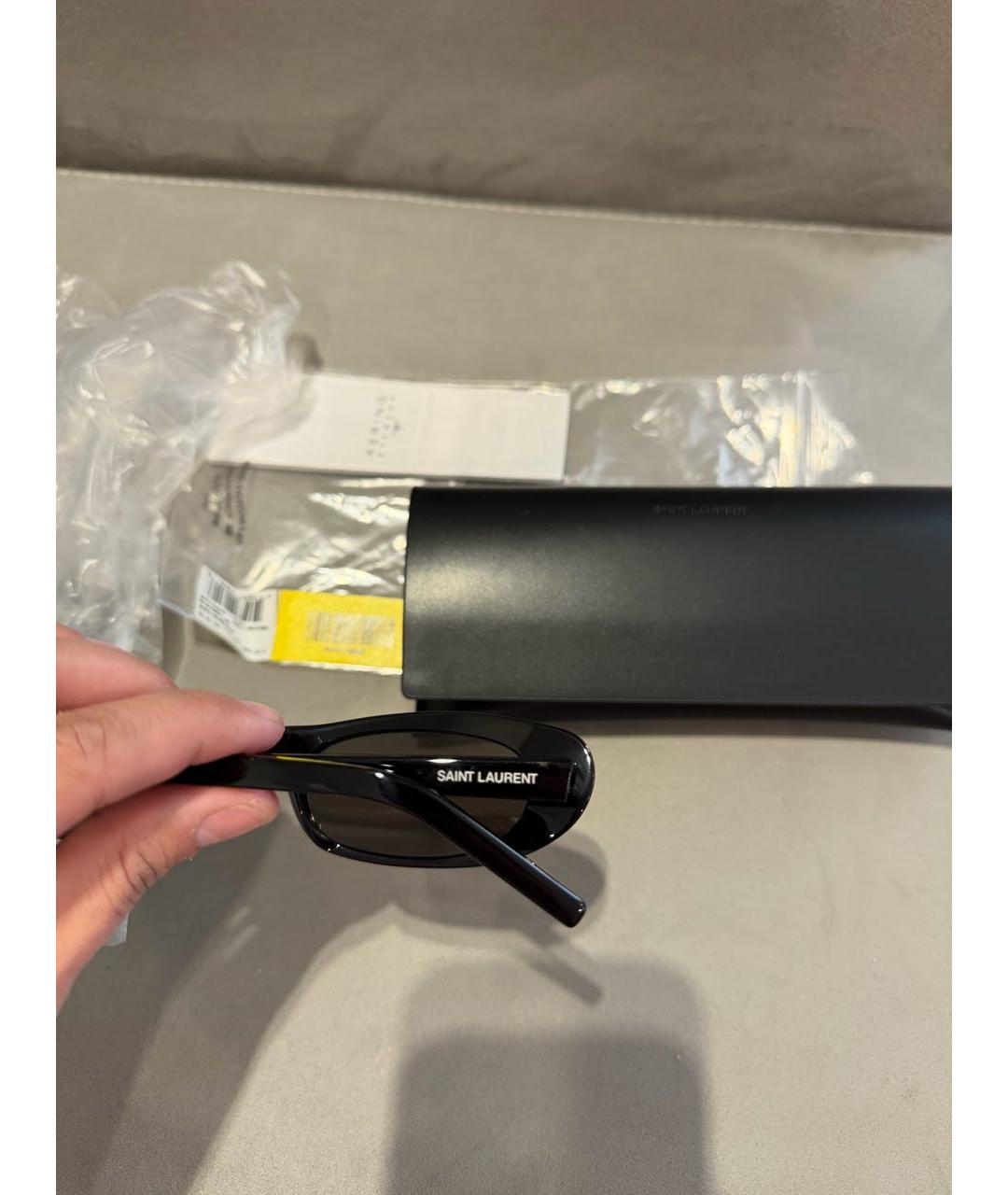 SAINT LAURENT Черные пластиковые солнцезащитные очки, фото 4