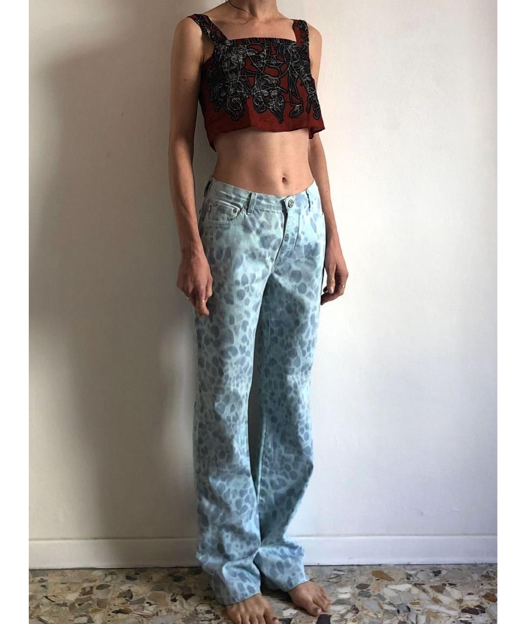 ROBERTO CAVALLI Голубые хлопко-эластановые прямые джинсы, фото 2