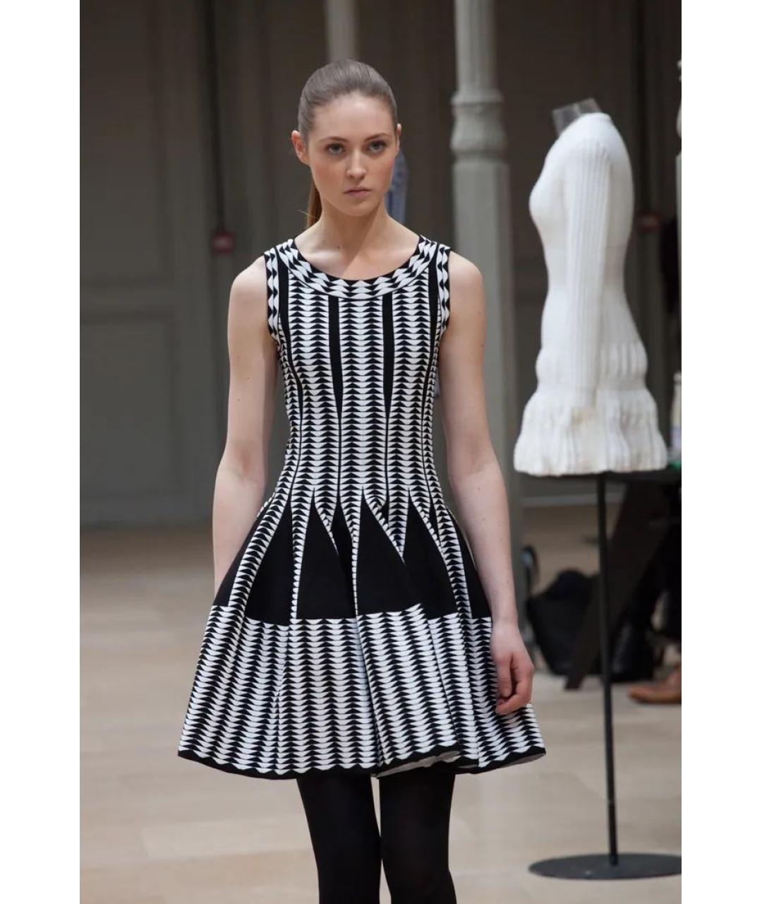 ALAIA Черное шерстяное повседневное платье, фото 2