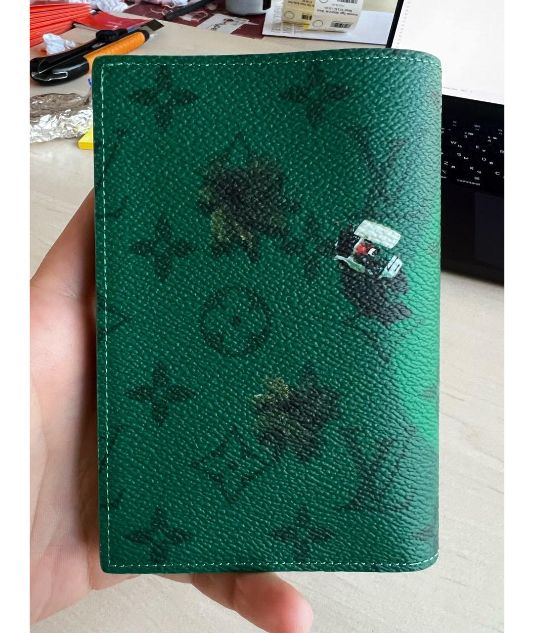 LOUIS VUITTON Белый кошелек, фото 3