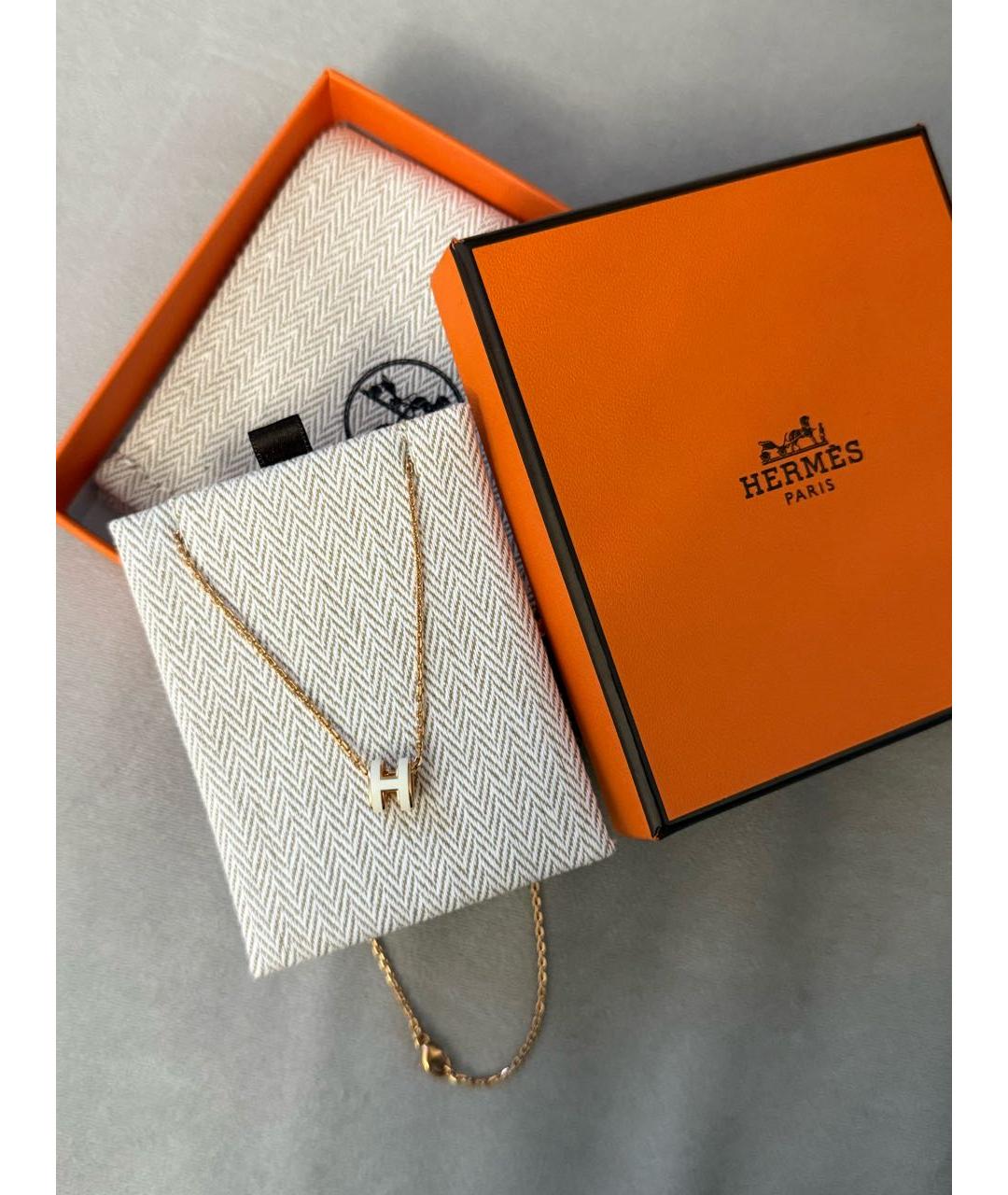 HERMES Бежевый металлический кулон, фото 2