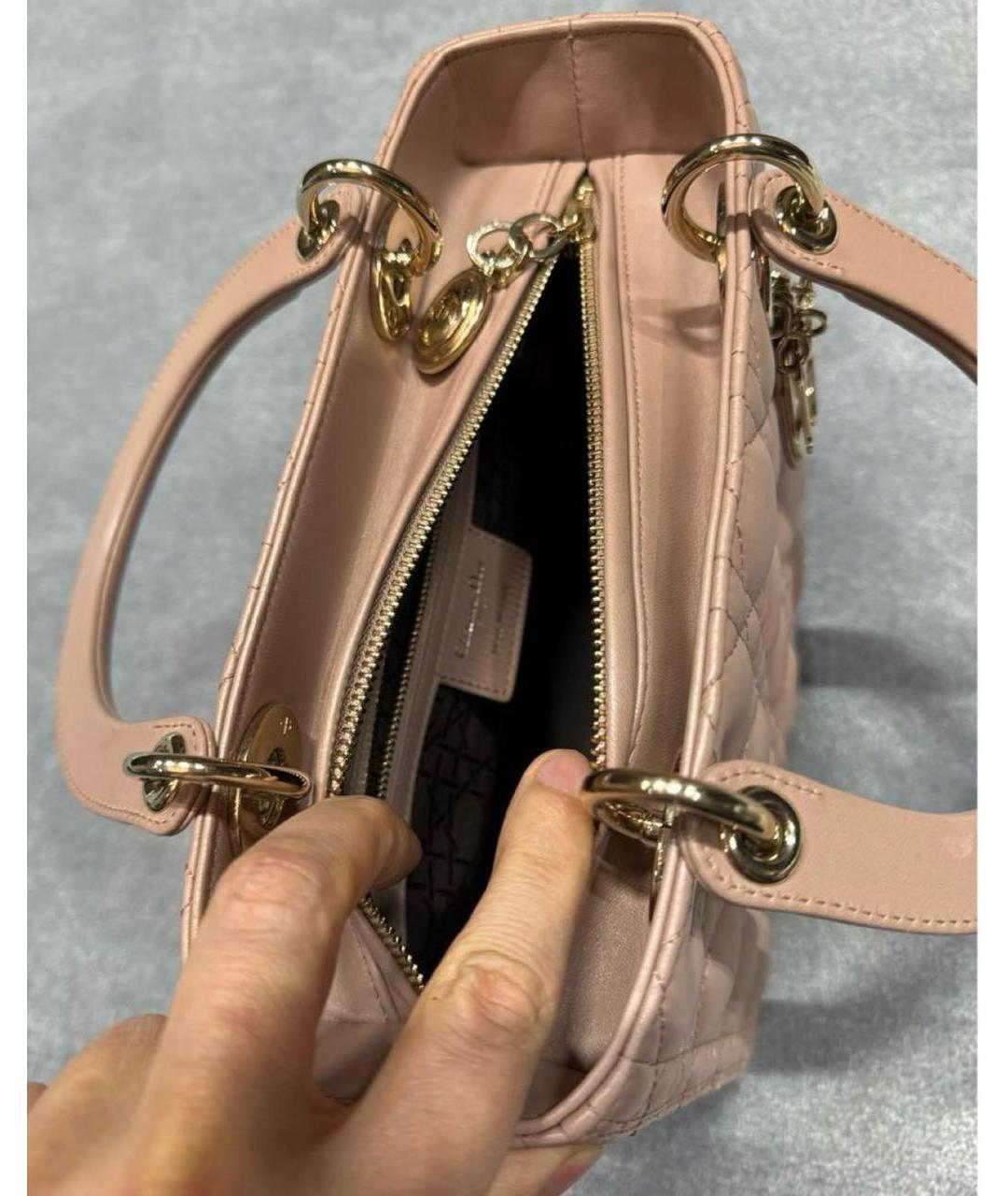 CHRISTIAN DIOR Бежевая кожаная сумка с короткими ручками, фото 4
