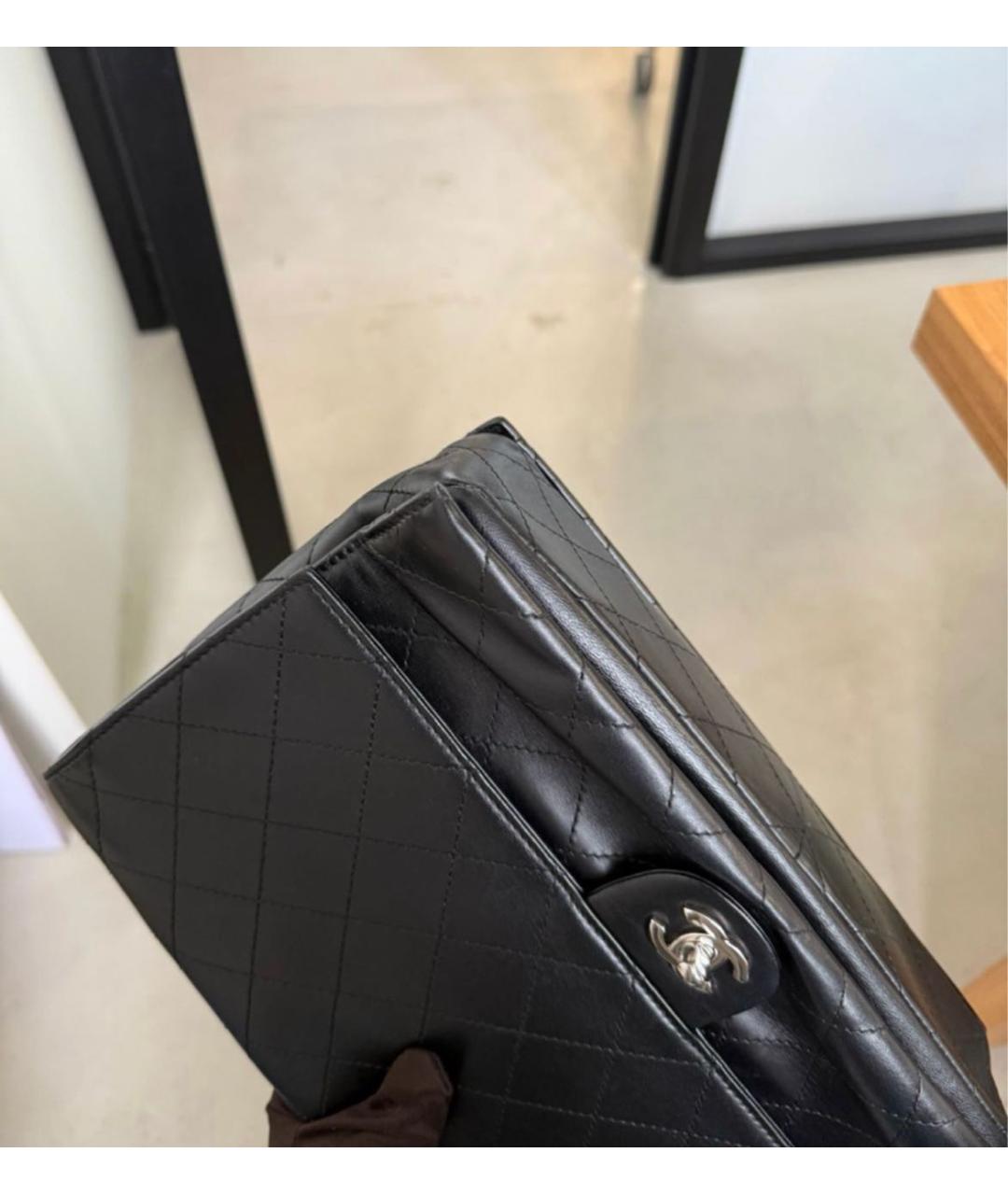 CHANEL Черная кожаная сумка через плечо, фото 4