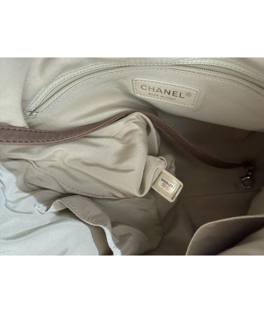 CHANEL Бежевая кожаная сумка через плечо, фото 4