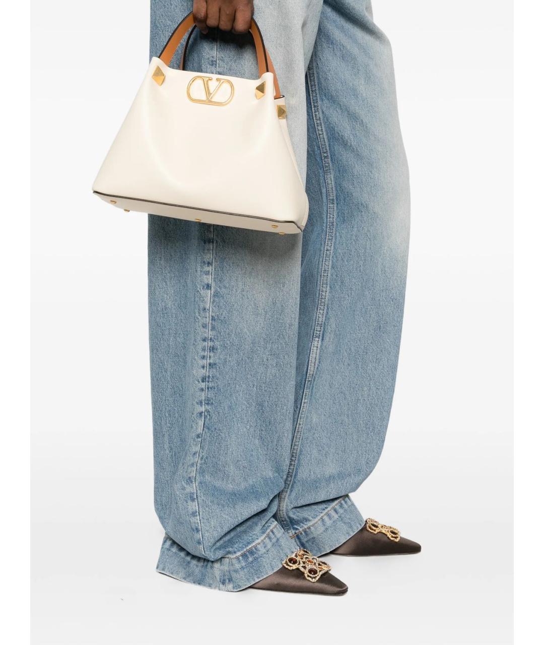 VALENTINO Бежевая кожаная сумка тоут, фото 3