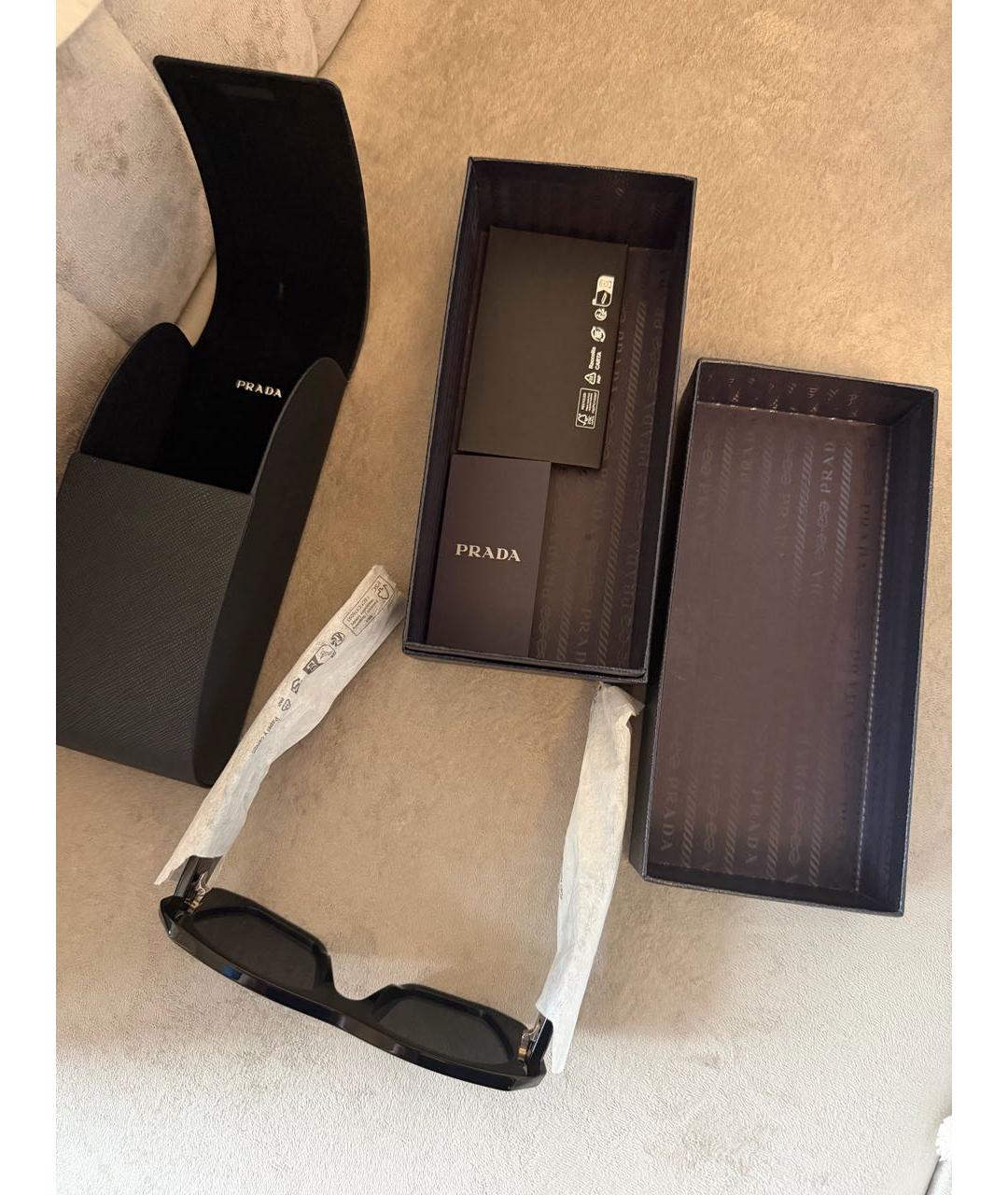 PRADA Черные пластиковые солнцезащитные очки, фото 5